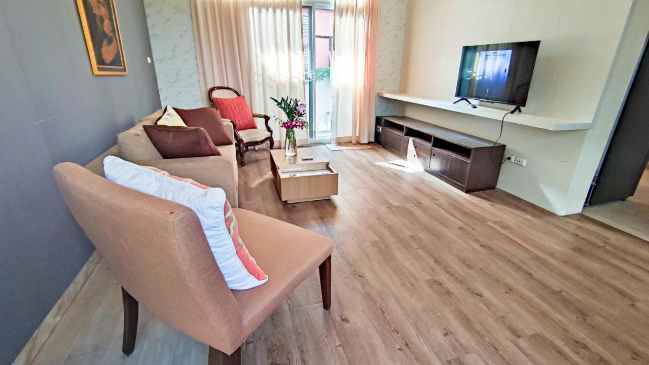 Abacus Villa Pattaya Exterior photo